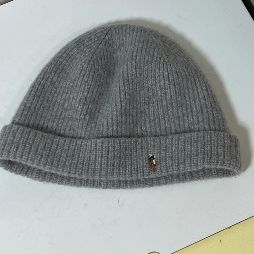 Polo Ralph Lauren 100% Merino Wool Gray Front Horse Logo Hat Beanie Winter Warm